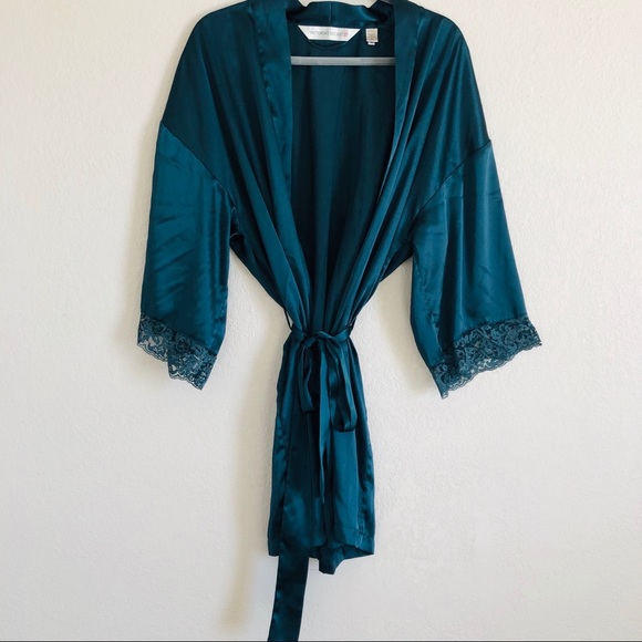 Victoria's Secret Other - Victoria's Secret green lace silky robe